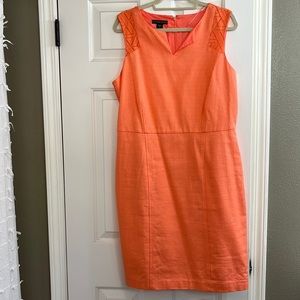 Orange sleeveless straight dress